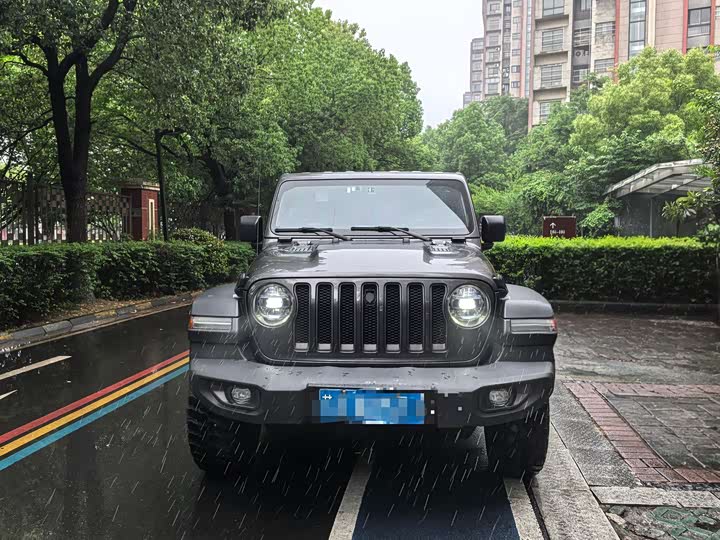 Jeep Wrangler 2021 2021款 2.0T 罗宾汉四门版