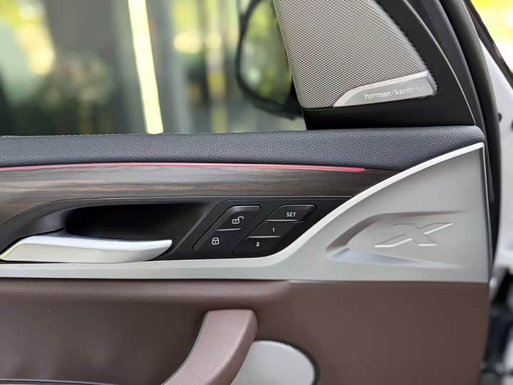 Фото 9 - BMW X3