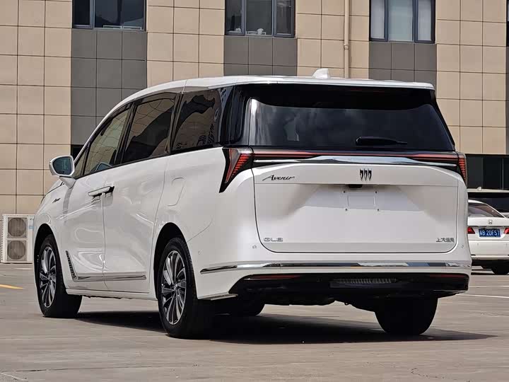 Buick GL8 ES 2026 2026款 陆尊 奢享版