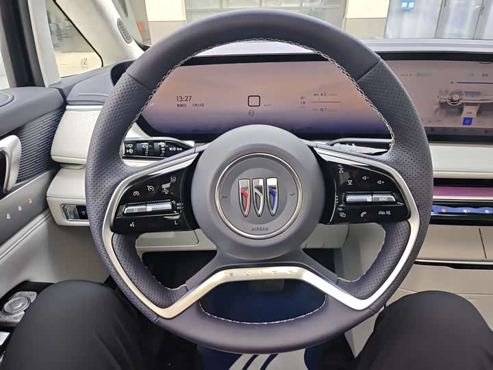 Buick GL8 ES 2026 2026款 陆尊 奢享版