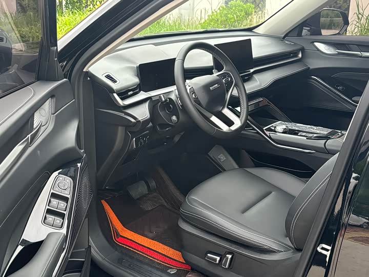 Фото 8 - Haval H6