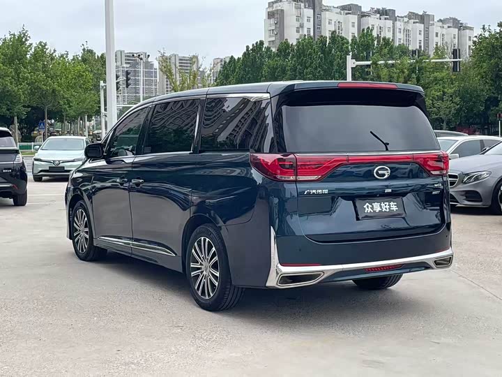 GAC Trumpchi M8 2021 2021款 领秀系列 390T 至尊版