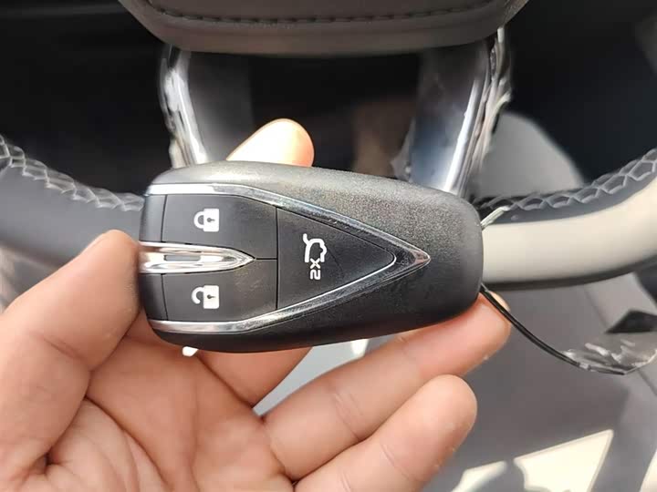 Changan CS55 Plus Hybrid 2025 2025款 智慧新蓝鲸 125km 战舰版