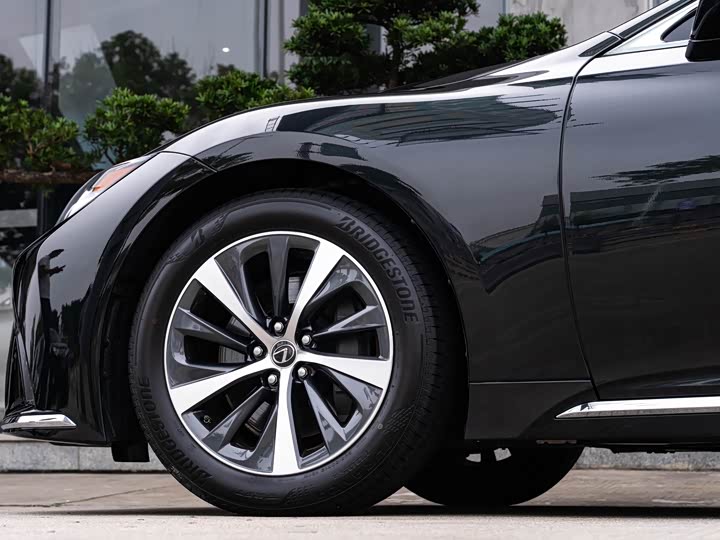 Lexus LS 2021 2021款 500h 臻越版