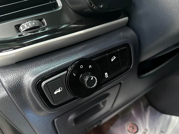 GAC Trumpchi M8 2024 2024款 领秀系列 390T 豪华版
