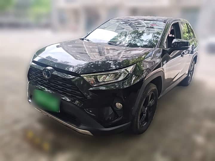 Photo 2 - Toyota RAV4