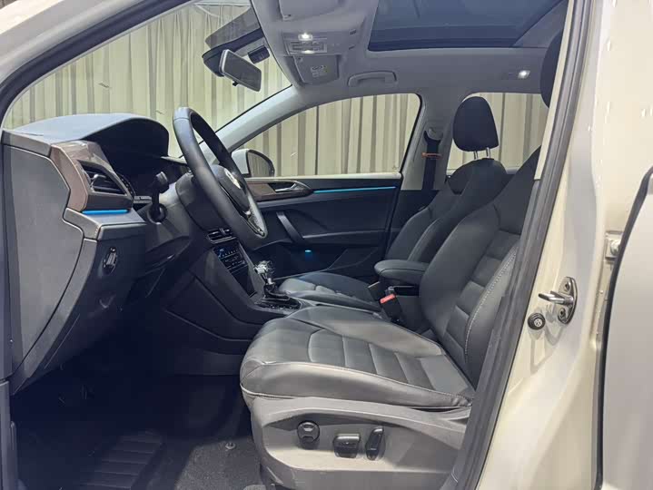 Volkswagen Tharu 2021 2021款 280TSI 两驱豪华版