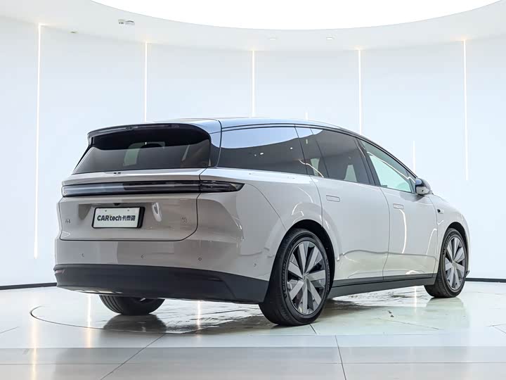 LiXiang i8 2025 2025款 标准版