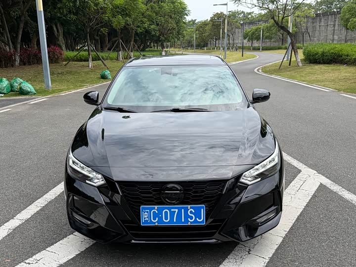 Zdjęcie 1 - Nissan Sylphy