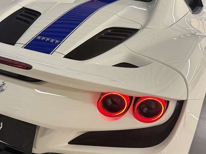 Ferrari F8 2020 2020款 Spider 3.9T V8