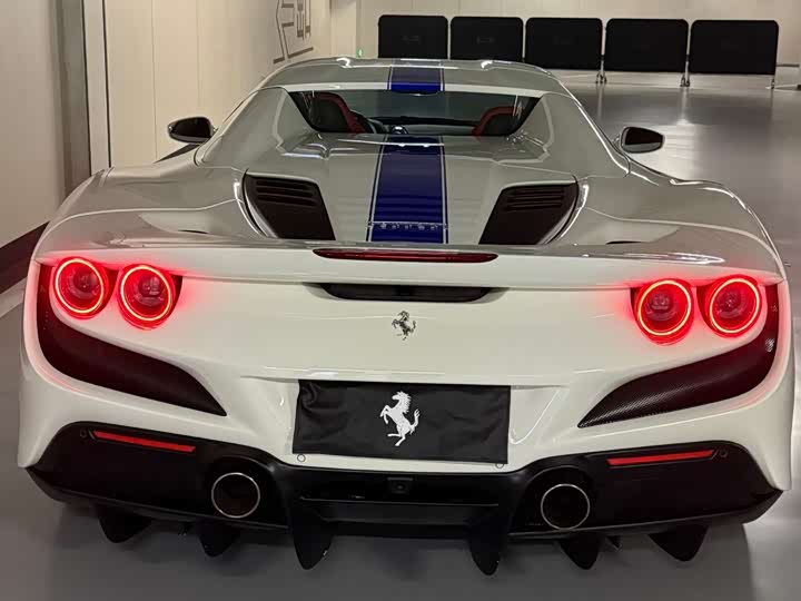 Ferrari F8 2020 2020款 Spider 3.9T V8