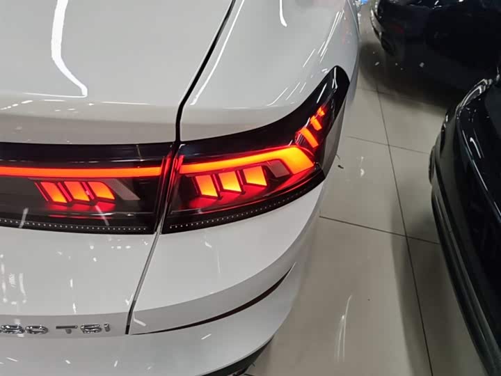 Volkswagen Lamando L 2024 2024款 凌渡L 280TSI DSG酷辣版