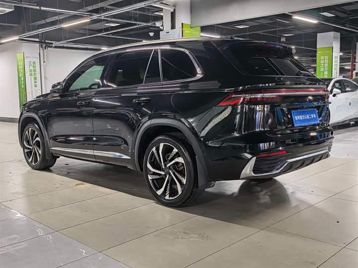 Фото 7 - Geely Monjaro