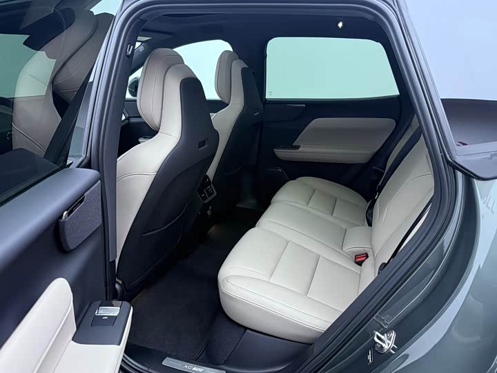 Фото 5 - Volvo XC70 Hybrid