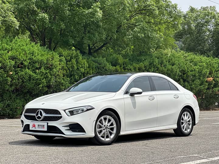 Фото 1 - Mercedes-Benz A-Class