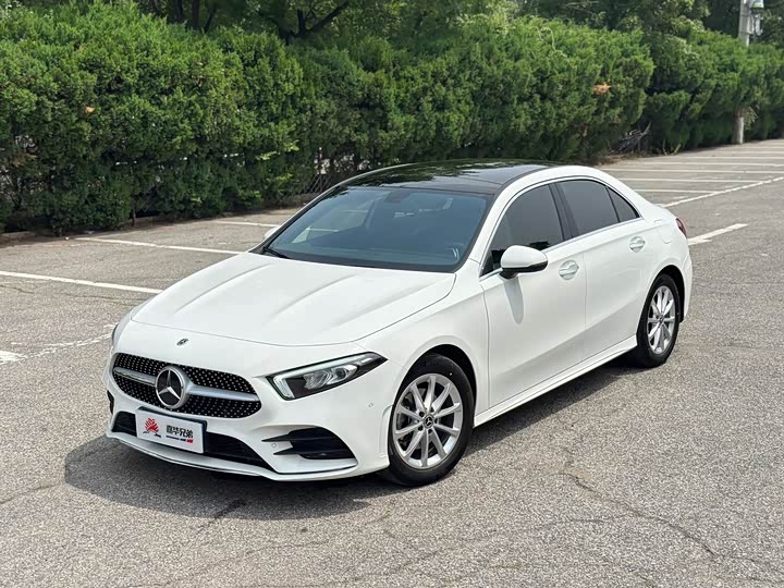 Фото 3 - Mercedes-Benz A-Class