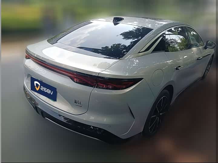 Фото 8 - BYD Han L