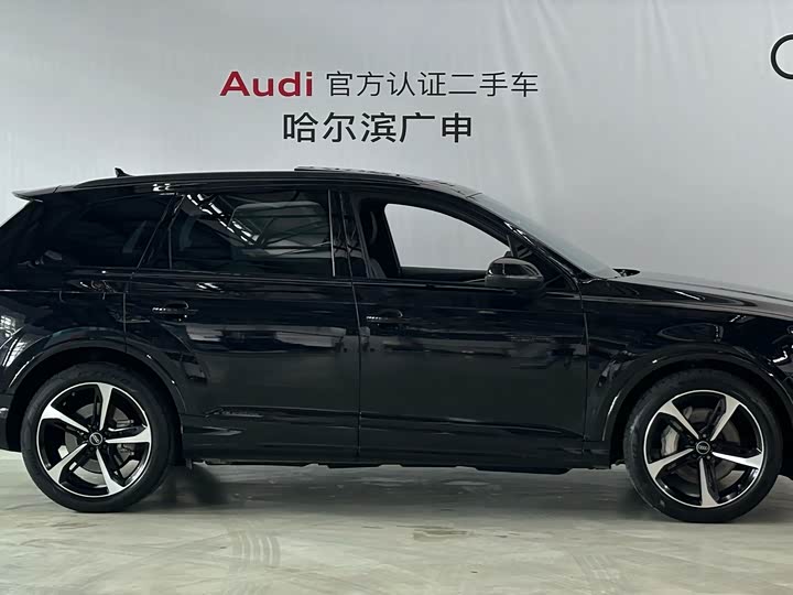 Audi Q7 2021 2021款 55 TFSI quattro S line尊贵型