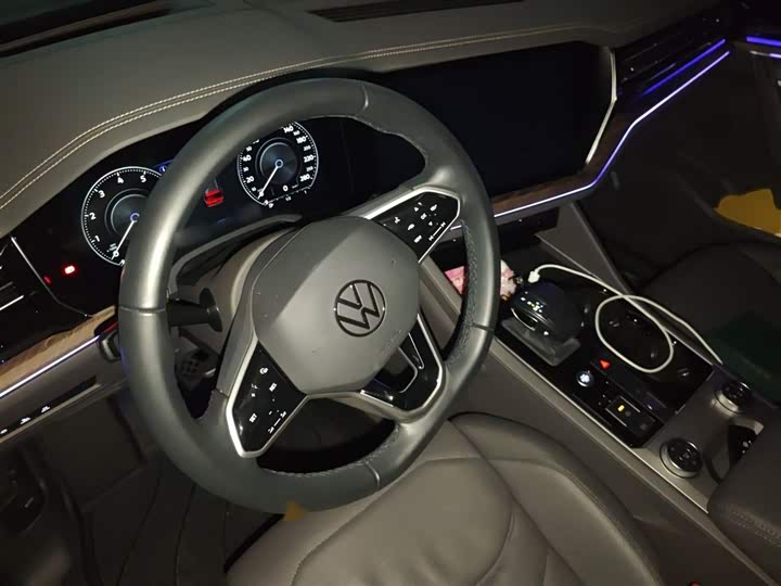 2023 Volkswagen Touareg