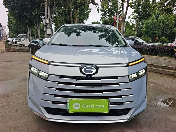 Zdjęcie 3 - GAC Trumpchi E8