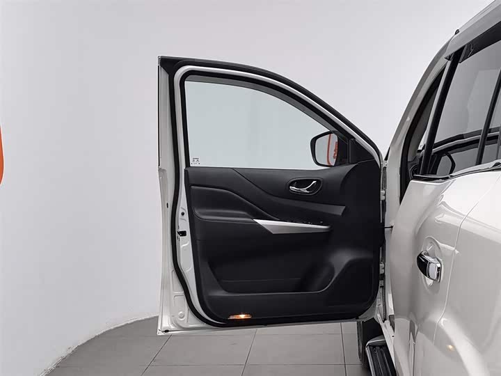 Nissan Terra 2020 2020款 2.5L XL Upper 自动两驱豪华版