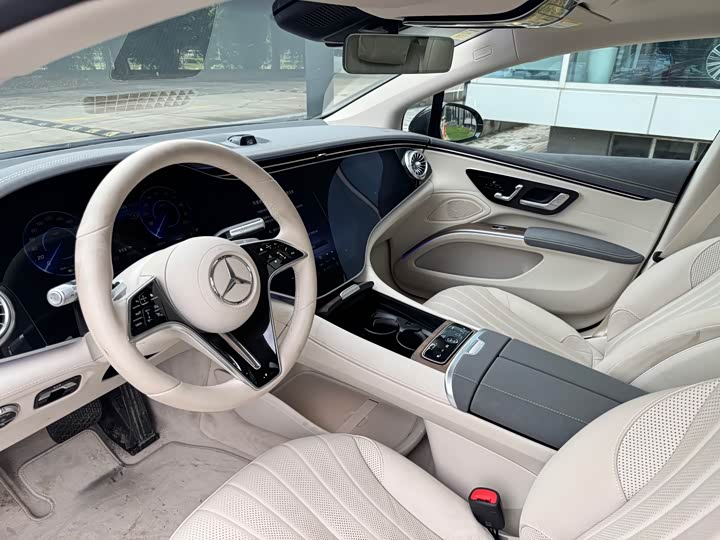 Фото 7 - Mercedes-Benz EQS