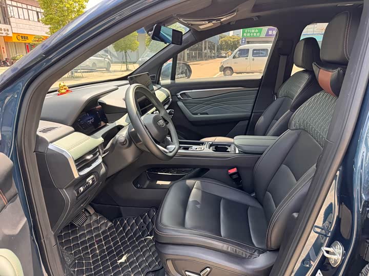 Geely Okavango L 2024 2024款 2.0T DCT尊贵型