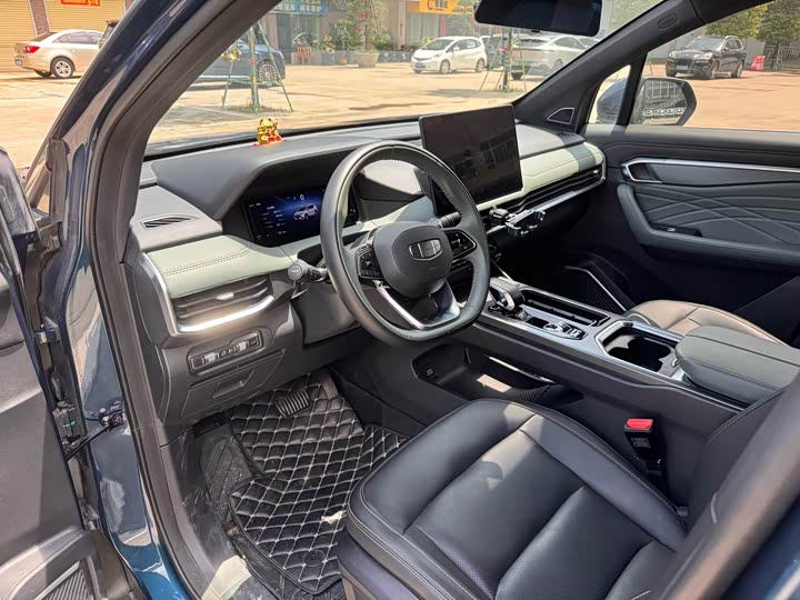 Geely Okavango L 2024 2024款 2.0T DCT尊贵型
