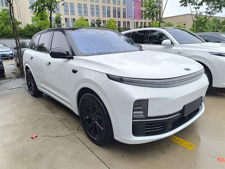 Zdjęcie 4 - LiXiang L7