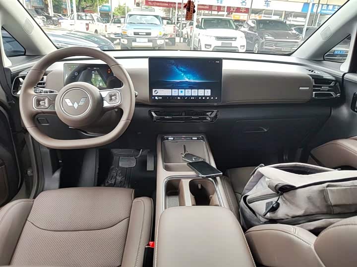 Wuling Starlight 730 Hybrid/EV 2025 2025款 纯电 500km 豪华型
