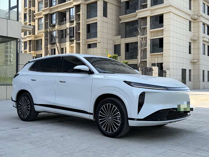Dongfeng Aeolus L8 2025 2025款 185KM梦想版