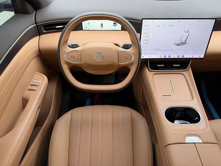 Dongfeng Aeolus L8 2025 2025款 185KM梦想版