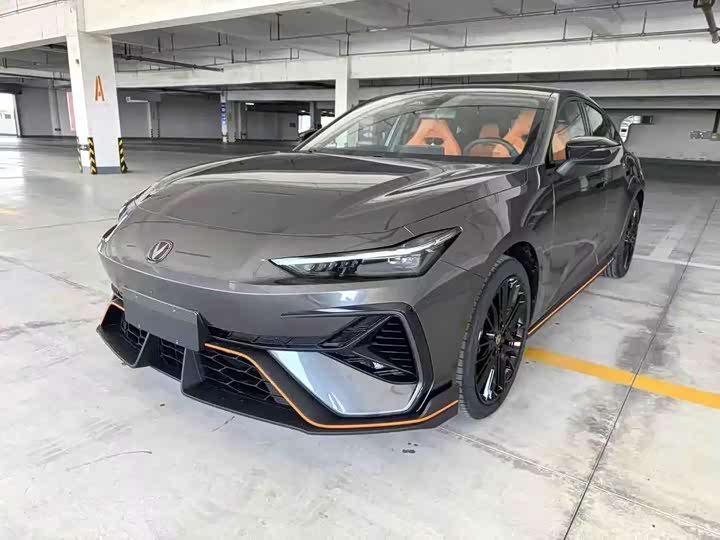 Changan UNI-V 2025 2025款 第三代 1.5T 500Bar尊贵运动型