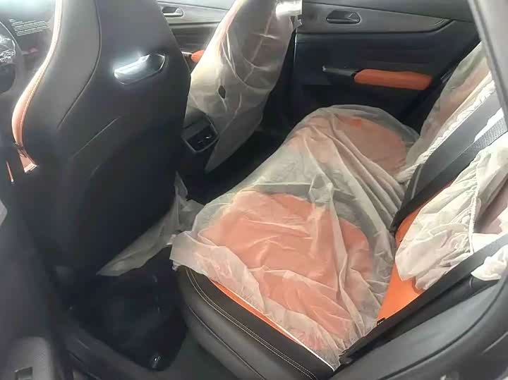 Changan UNI-V 2025 2025款 第三代 1.5T 500Bar尊贵运动型