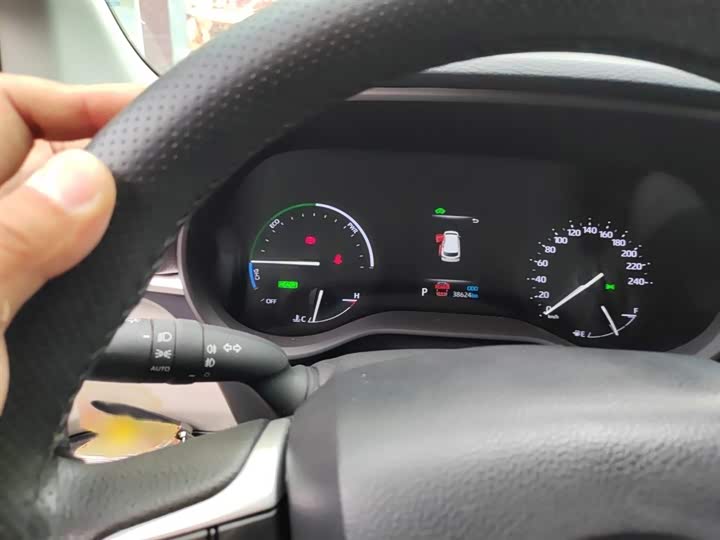 Toyota Sienna 2024 2024款 2.5L混动 舒适版