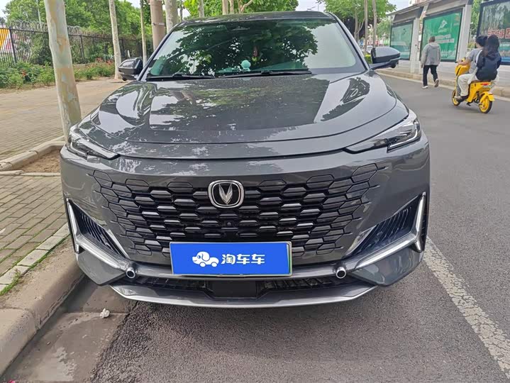 Фото 2 - Changan UNI-K Hybrid