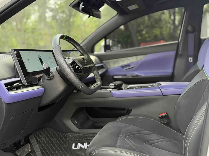 Changan UNI-T 2023 2023款 第二代 1.5T 尊贵型