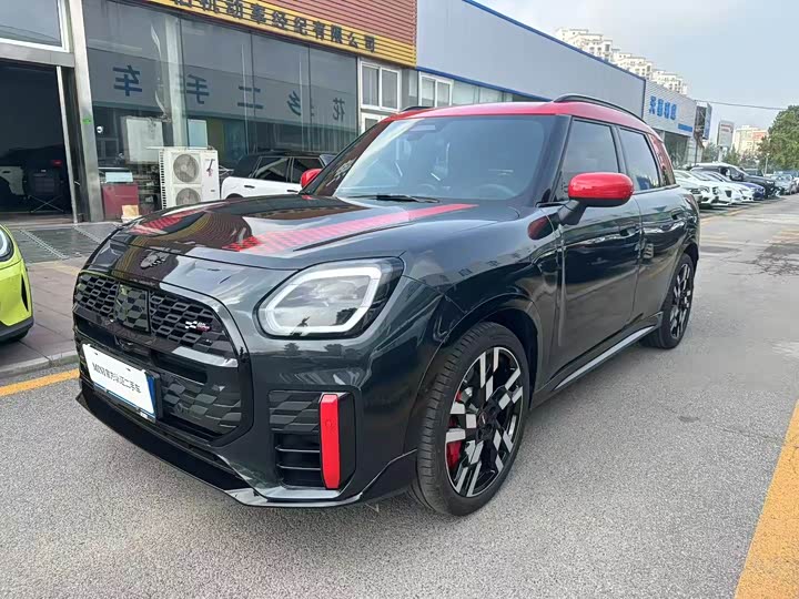 2024 Mini Countryman JCW
