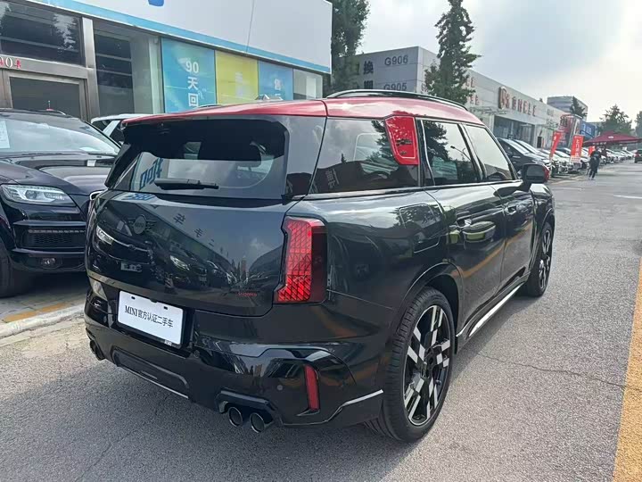 2024 Mini Countryman JCW