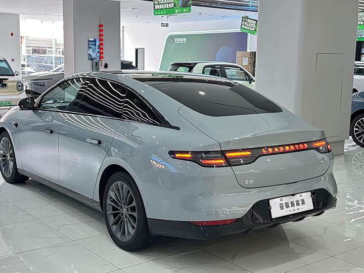 Leapmotor C01 2024 2024款 增程 316尊享版