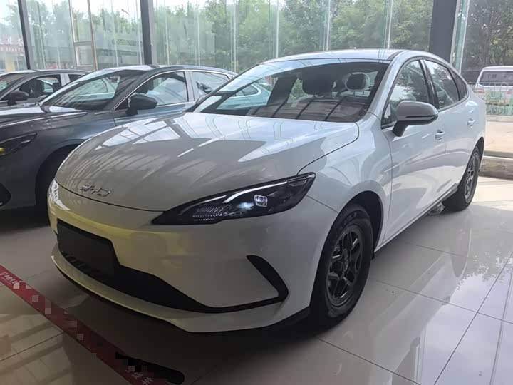 2026 BYD Seal 05 DM-i Hybrid