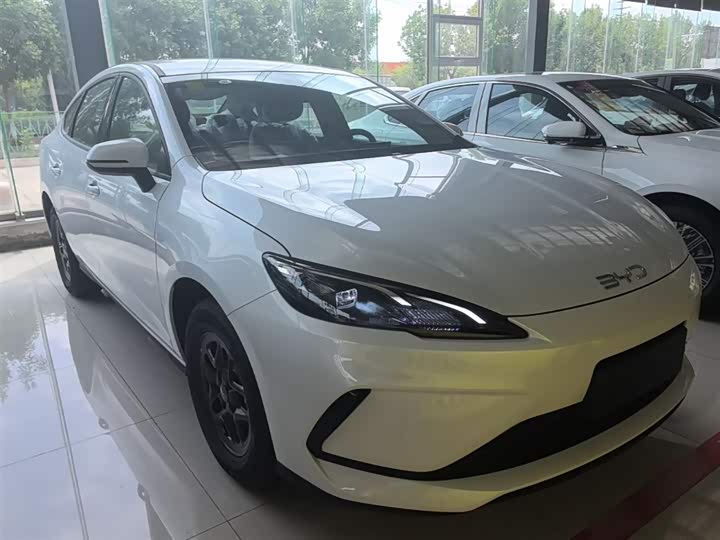 2026 BYD Seal 05 DM-i Hybrid