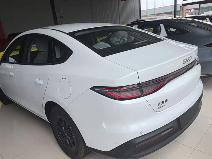 2026 BYD Seal 05 DM-i Hybrid