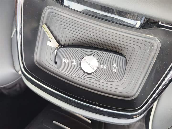 Roewe iMax 8 2021 2021款 400TGI 旗舰版