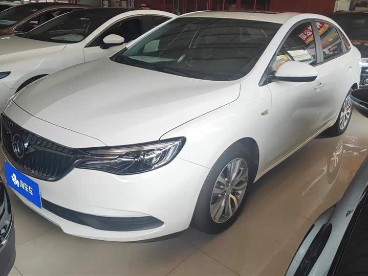 Photo 1 - Buick Excelle GT