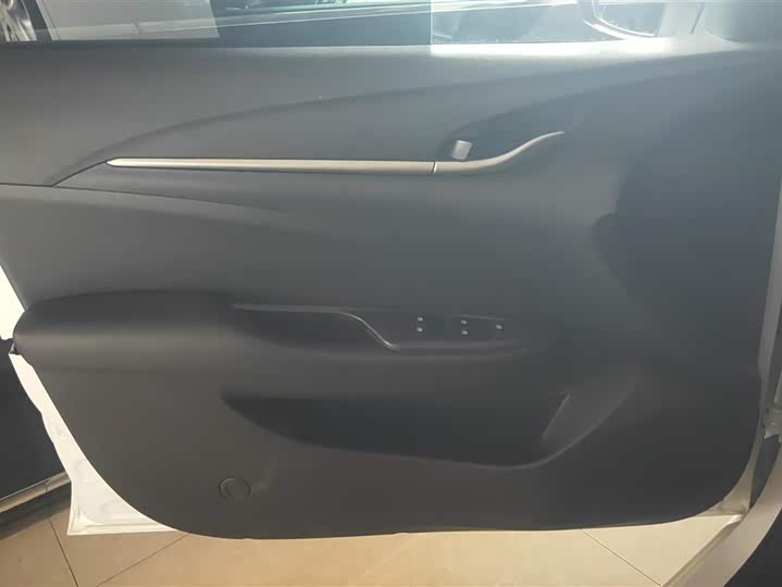 Photo 7 - Buick Excelle GT