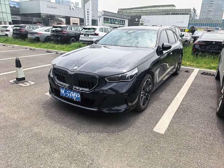 BMW 5 Series 2026 2026款 改款 530Li 领先型 M运动套装