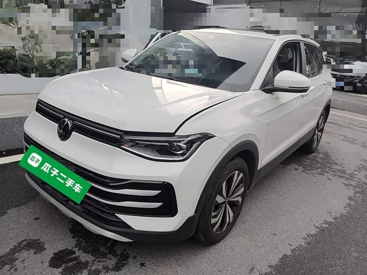Фото 1 - Volkswagen Tharu