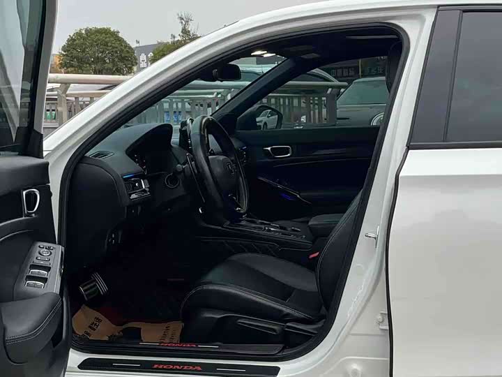 Фото 6 - Honda Civic