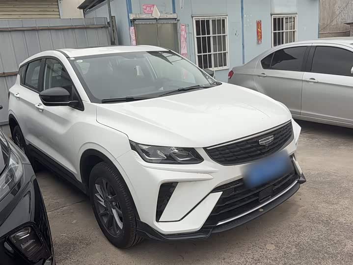 Фото 5 - Geely Coolray